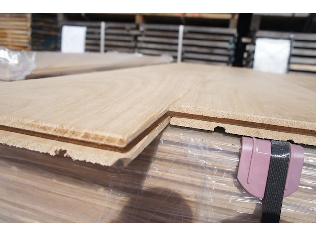 51,66 m² massief eiken parket 15mm - afbeelding 5 van  6