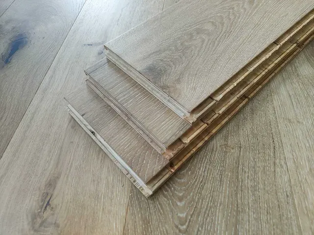51,84 m2 eiken meerlagen parket 101 lzn - afbeelding 5 van  5
