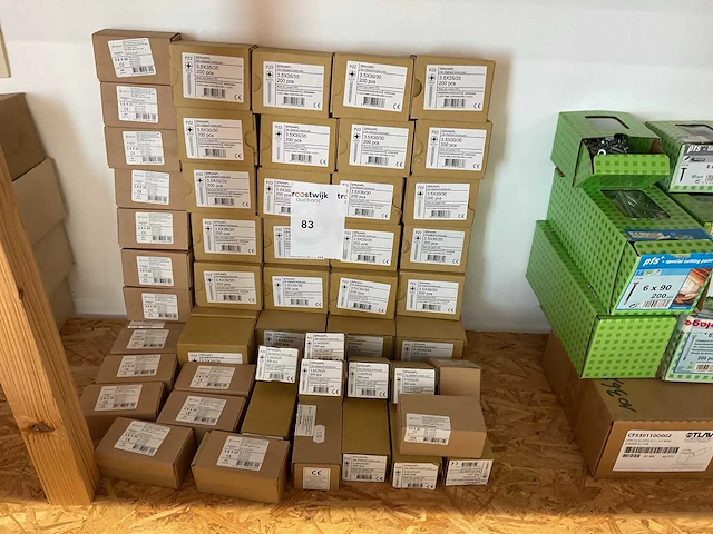 52 dozen schroeven - afbeelding 1 van  7