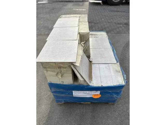 52,28 m² megepoca ceramiche - ad beige nat 32,5x32,5 - afbeelding 2 van  2