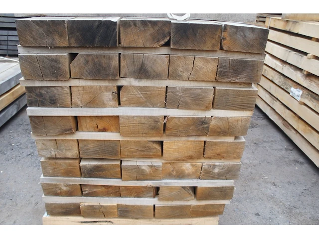 5,28 m³ industrieel eiken balken 100x200 - afbeelding 5 van  5