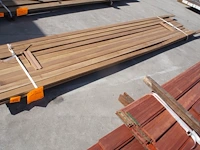 53 lm iroko geschaafd 20mm - afbeelding 1 van  4