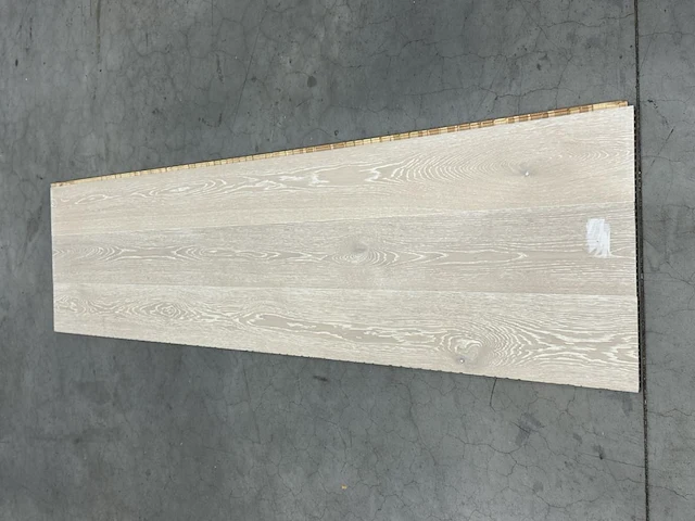 53,34 m2 eiken meerlagen parket 234-1 - afbeelding 1 van  3