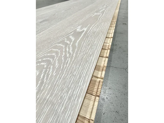 53,34 m2 eiken meerlagen parket 234-1 - afbeelding 2 van  3