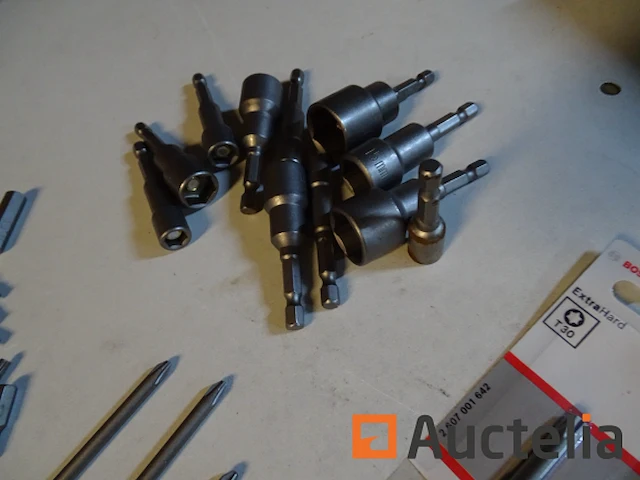 54 diverse bits (bithouder, dop, ...) - afbeelding 4 van  12