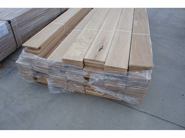 54,44 m² massief eiken parket 15mm - afbeelding 4 van  5