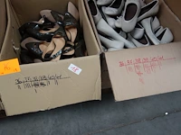 54x diverse schoenen - afbeelding 2 van  2