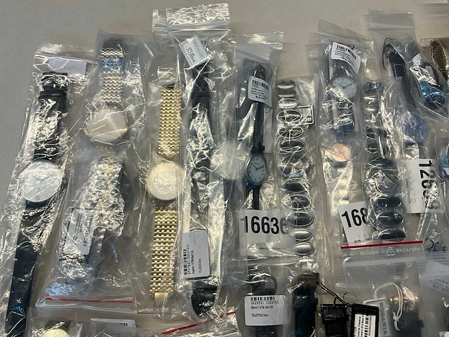 55 diverse horloges rodania - afbeelding 8 van  9