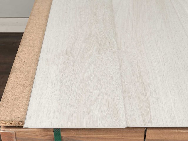 55 m2 pvc click plank - 1510 x 210 x 4,5 mm - afbeelding 2 van  4