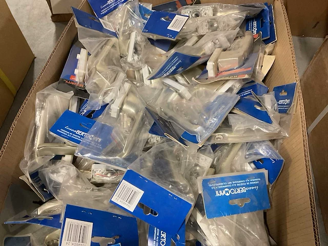 55 stuks raamkruk met sleutel slot - afbeelding 2 van  5