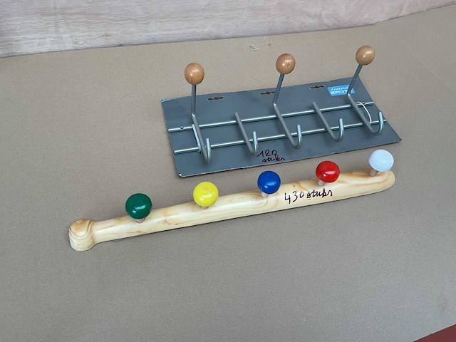 550 kapstokken - afbeelding 1 van  4