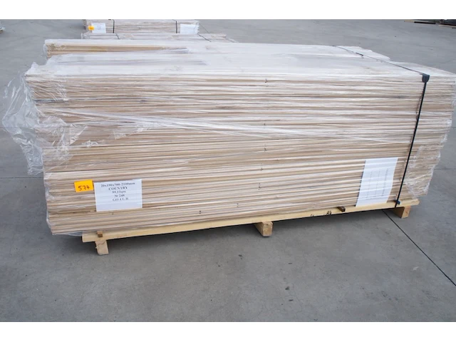 55,12 m² massief eiken parket 20mm - afbeelding 3 van  6