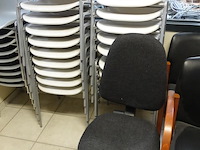 55x diverse stoelen - afbeelding 5 van  7