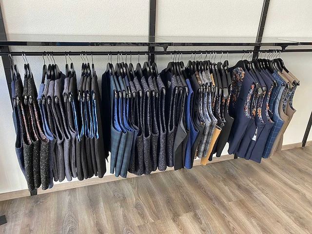 55x gilet, diverse maten, merken en modellen - afbeelding 1 van  10