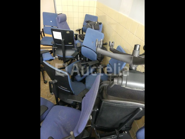 56 bureaustoelen - afbeelding 3 van  20