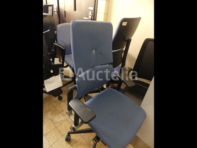 56 bureaustoelen - afbeelding 4 van  20