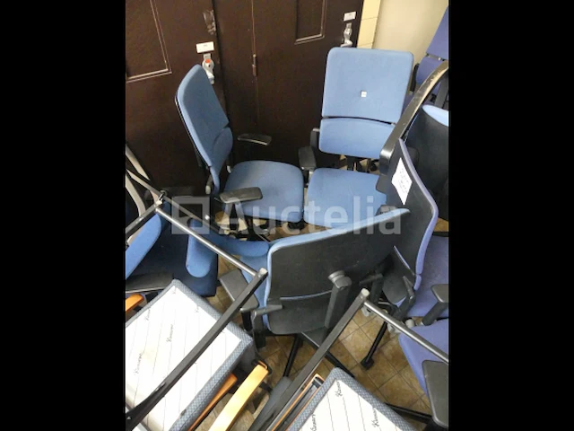 56 bureaustoelen - afbeelding 8 van  20