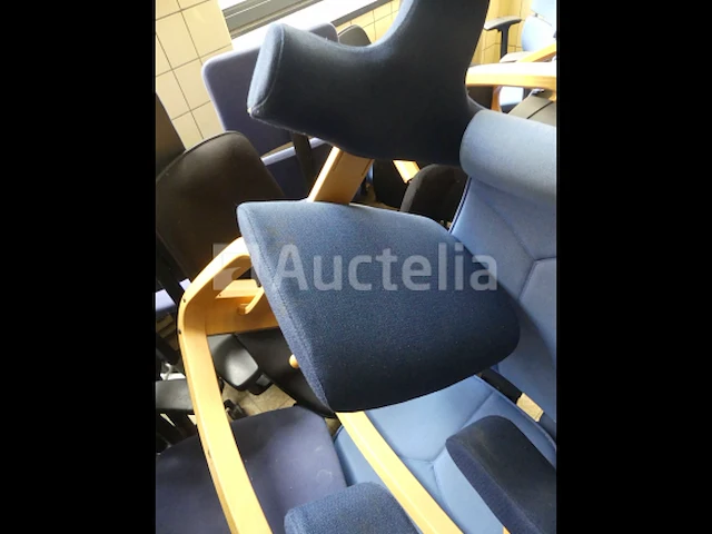 56 bureaustoelen - afbeelding 15 van  20