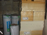 56 isolatieplaten, 4 rollen isolatie (20,21)