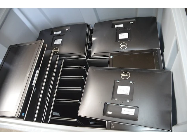 56 stuks dell thin client all-in-one w11b met bijhorende voeten (zonder pvc bakken) - afbeelding 3 van  17