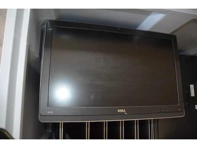 56 stuks dell thin client all-in-one w11b met bijhorende voeten (zonder pvc bakken) - afbeelding 4 van  17