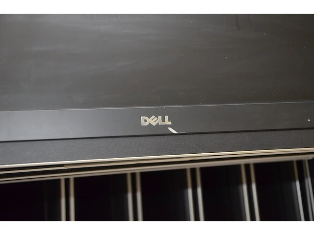 56 stuks dell thin client all-in-one w11b met bijhorende voeten (zonder pvc bakken) - afbeelding 5 van  17