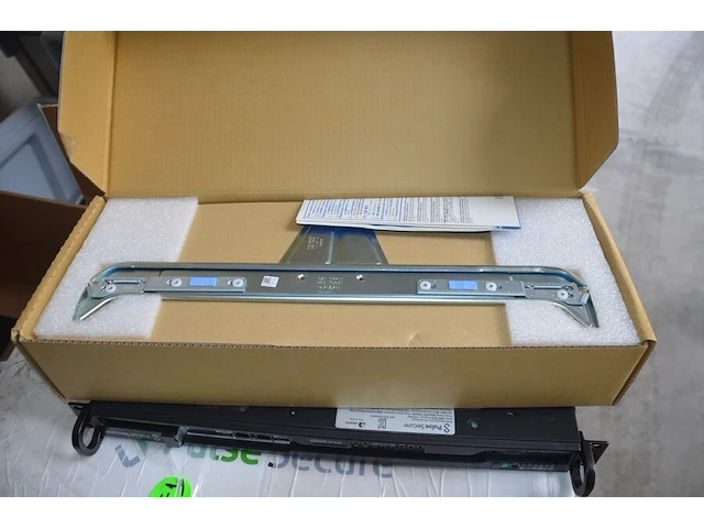 56 stuks dell thin client all-in-one w11b met bijhorende voeten (zonder pvc bakken) - afbeelding 16 van  17