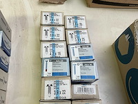 57 x doosjes schroeven - afbeelding 5 van  7