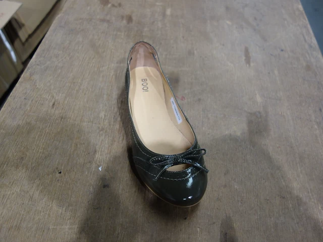57x diverse schoenen - afbeelding 6 van  9