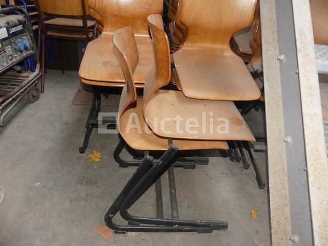 58 multifunctionele stoelen - afbeelding 1 van  6