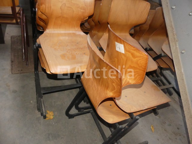 58 multifunctionele stoelen - afbeelding 5 van  6