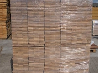 58,58 m² massief eiken visgraatparket 21mm - afbeelding 1 van  10