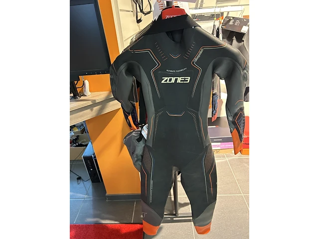 5x 2de-hands wetsuit - afbeelding 6 van  11
