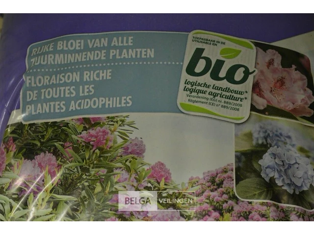5x dcm voeding voor hortensia & azalea - afbeelding 2 van  2