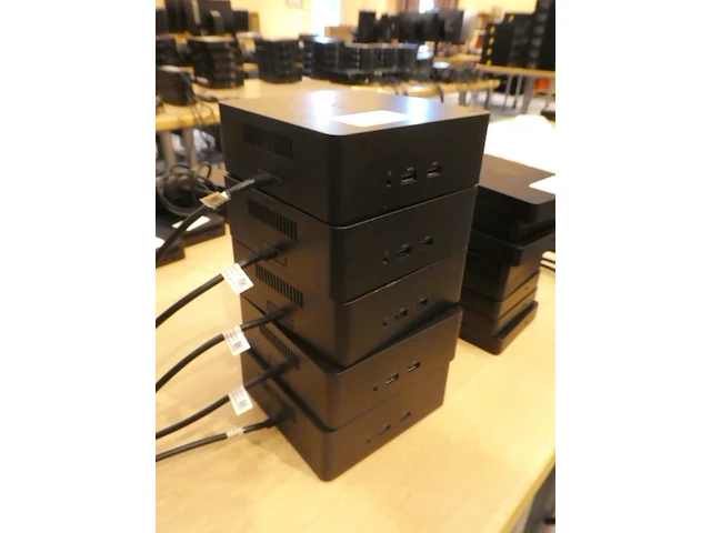 5x dell tb16 docking station for laptop, zonder voeding - afbeelding 2 van  3
