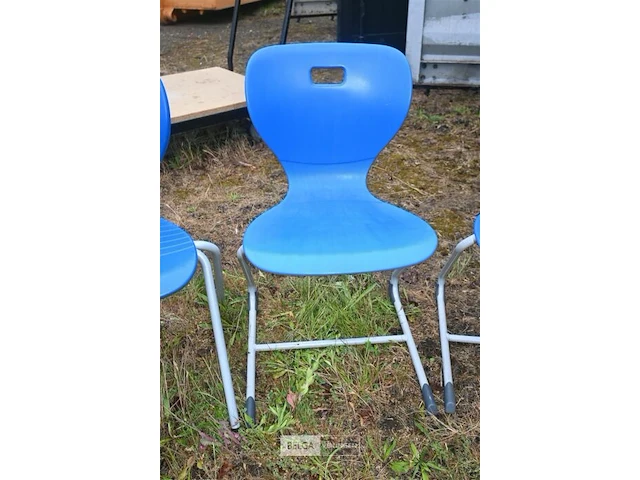 5x design stoel met kunststof zitting - afbeelding 2 van  4