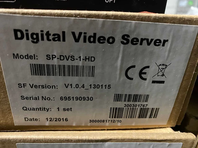 5x digital video server, 3x model sp-dvs-1-hd en 2x ds-6001di - afbeelding 2 van  4
