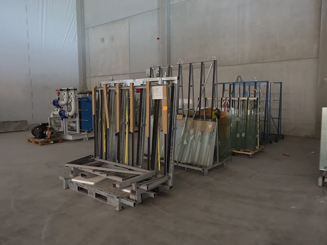 5x diverse glasbokken - afbeelding 1 van  8