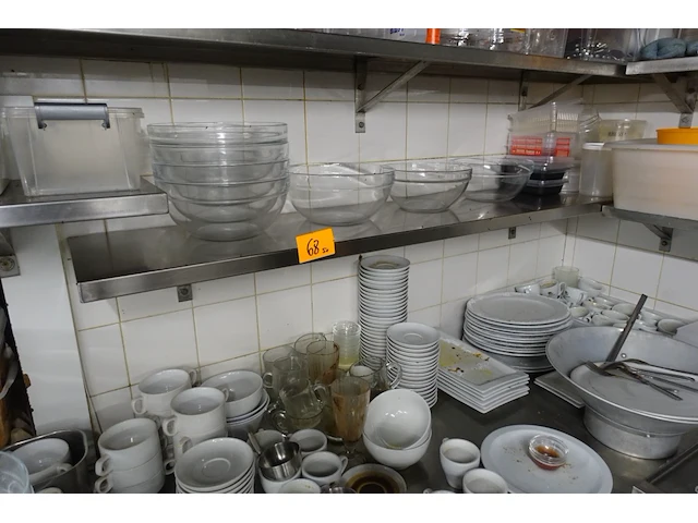 5x diverse inox schappen - afbeelding 1 van  10