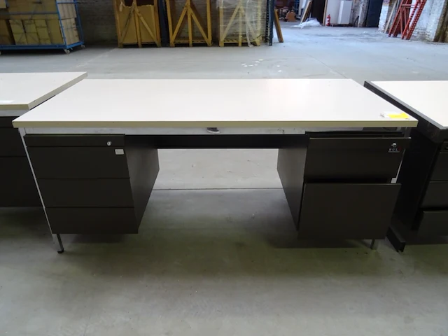 5x diverse metalen bureau bulo - afbeelding 5 van  7