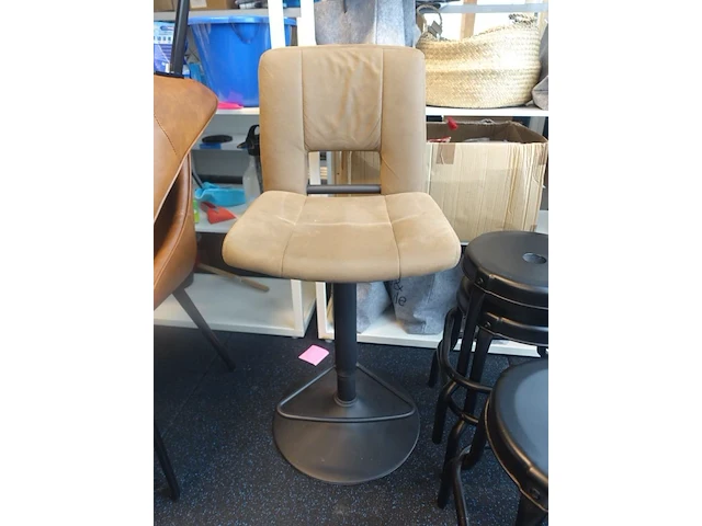 5x diverse stoelen - afbeelding 7 van  8