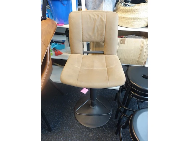 5x diverse stoelen - afbeelding 8 van  8