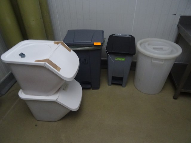 5x diverse vuilnisbak - afbeelding 1 van  3