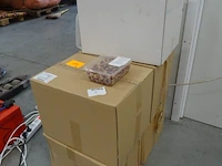 5x doos rozenbloemblaadjes - afbeelding 1 van  9