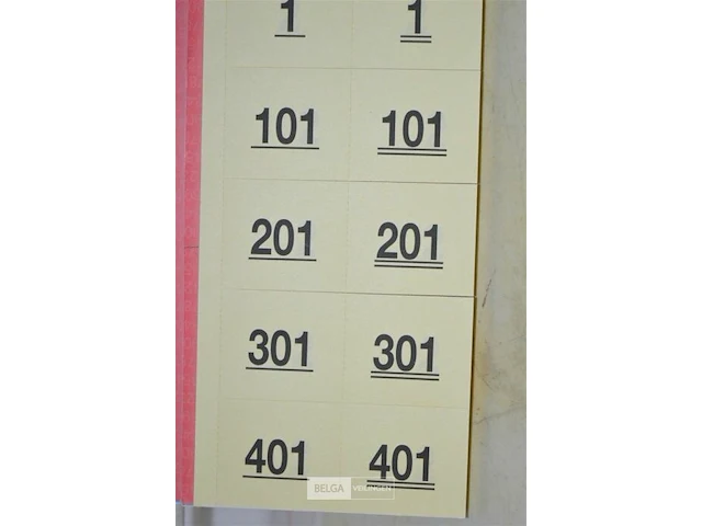 5x garderobebloks (vestiaire nummers) - afbeelding 3 van  3