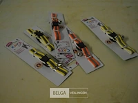 5x halsbandjes met belletje voor kat - afbeelding 1 van  3
