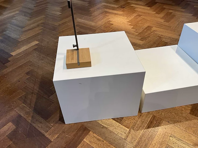 5x houten presentatiemeubel - afbeelding 6 van  17