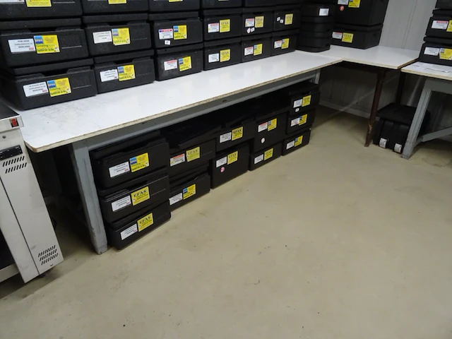 5x houten tafel - afbeelding 5 van  5