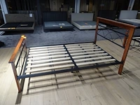 5x hout/metalen bed - afbeelding 3 van  5