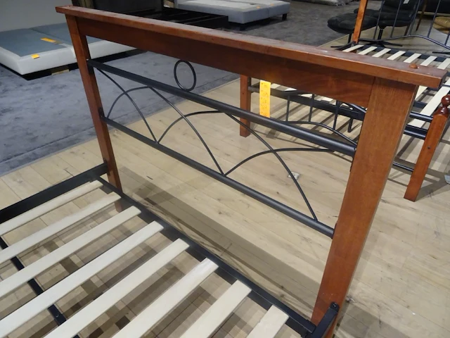 5x hout/metalen bed - afbeelding 5 van  5